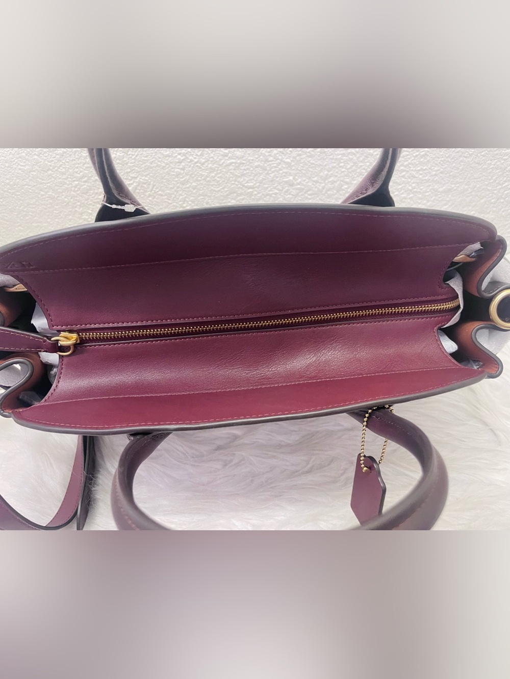 Coach Soft Empire Carryall 40 handbag in Merlot Glovetanned Leather NWT - Picture 13 of 15